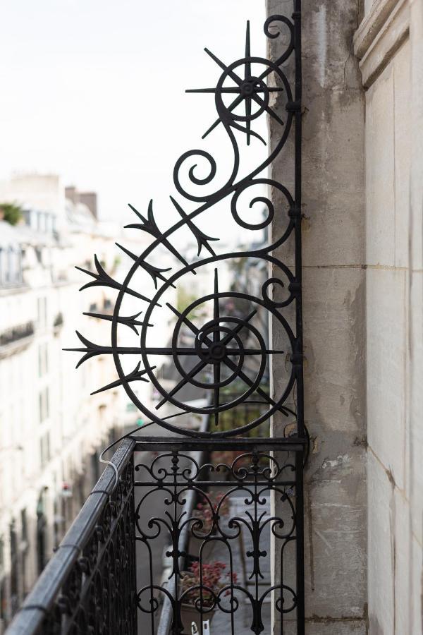 Hotel Bonaparte Paris Luaran gambar