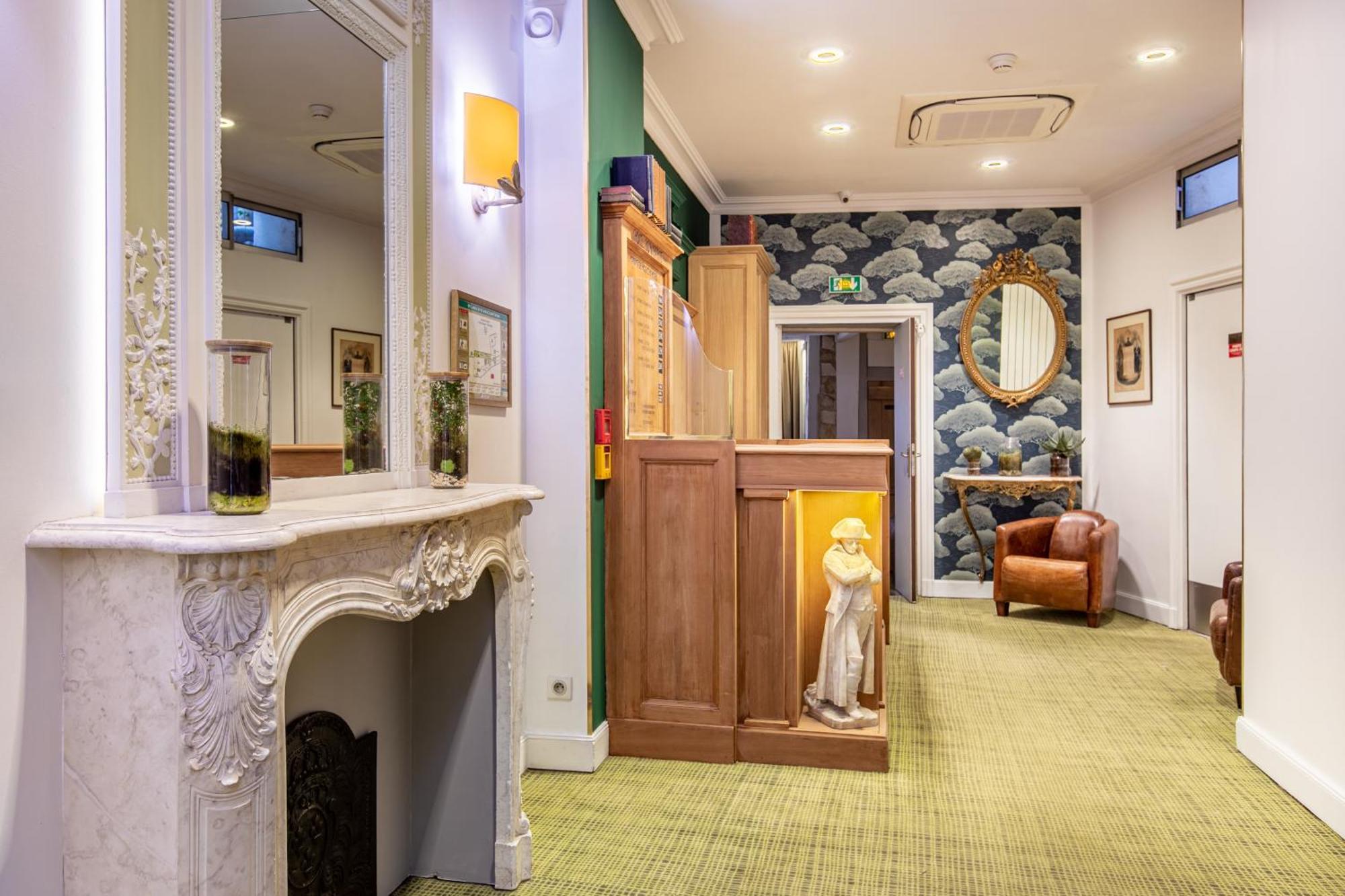 Hotel Bonaparte Paris Luaran gambar