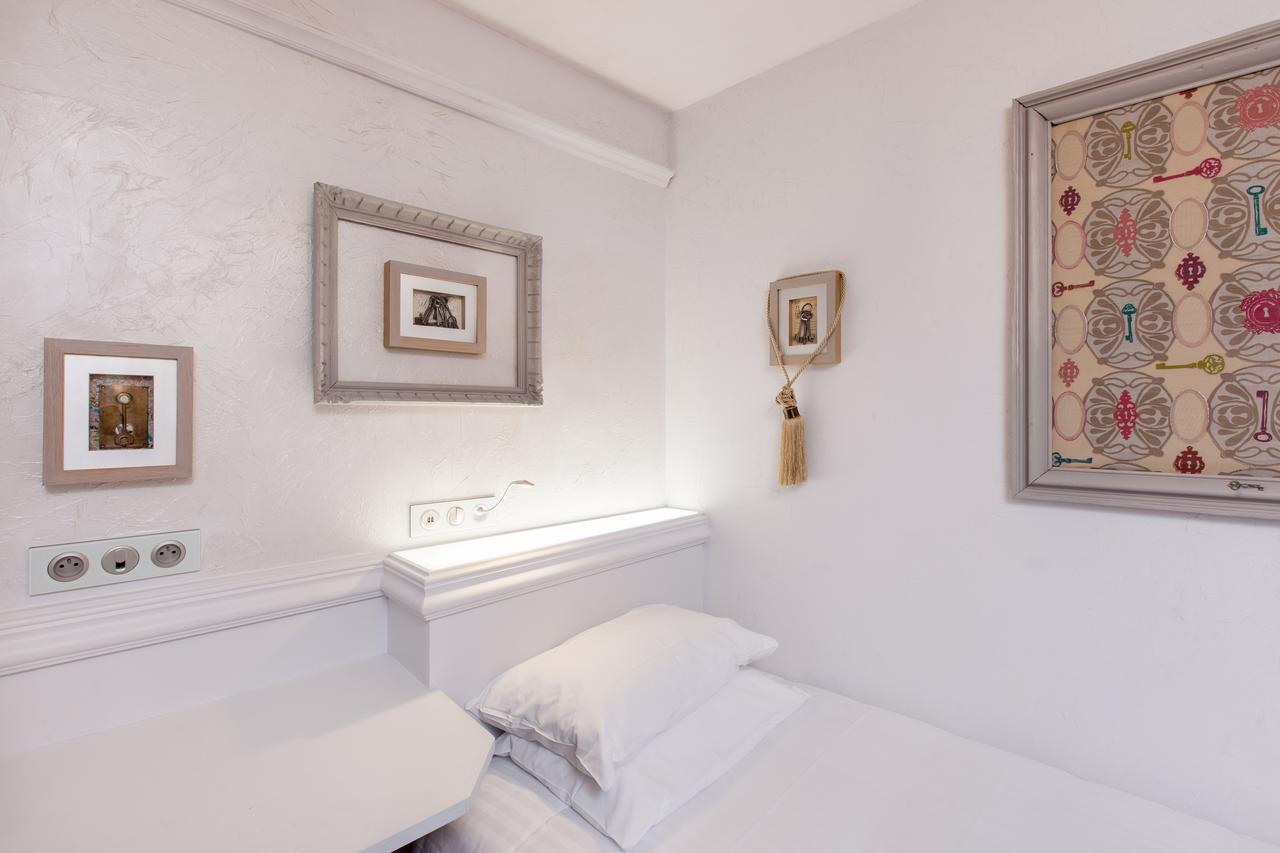 Hotel Bonaparte Paris Luaran gambar