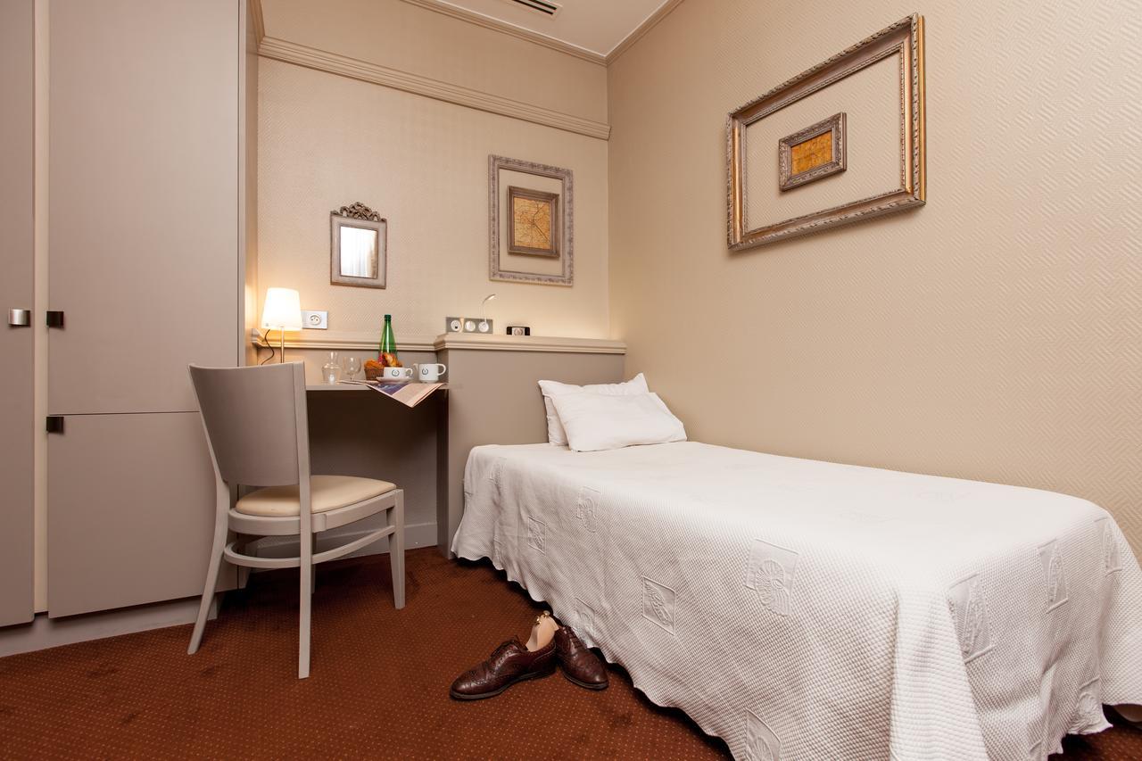 Hotel Bonaparte Paris Luaran gambar